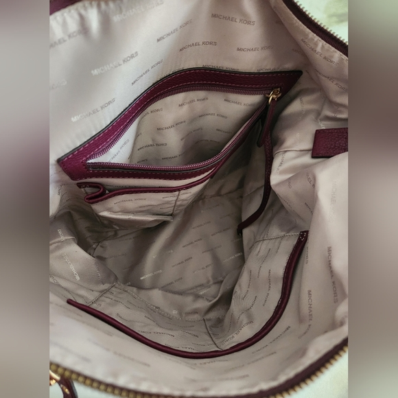 Michael Kors Eggplant Purple Bag. Designer Sample! Unique! - Picture 16 of 16